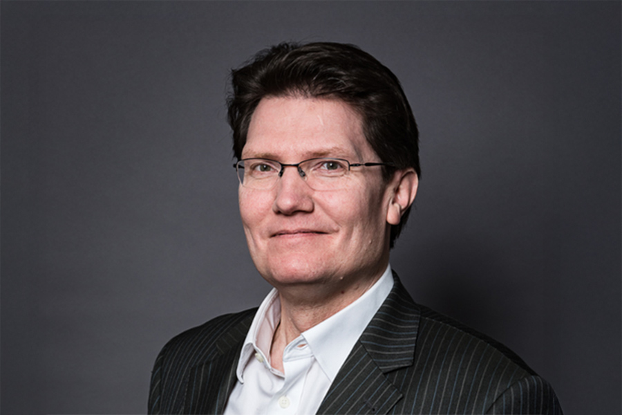 dieter_fink_c_peter_hundert